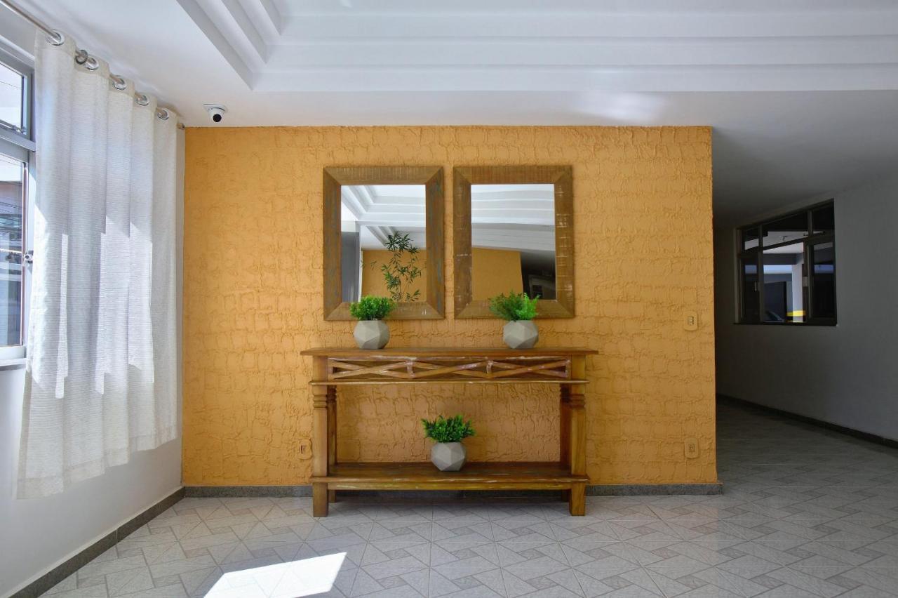 Apartment Amplo Com E Ar Refrigerado A 400 Metros Da Do Cabo Frio